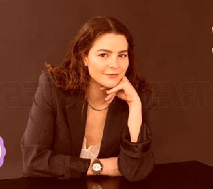 Lucía Herriko Plaza escort
