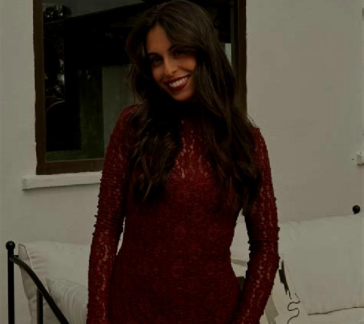 Lucía Nava de Francia escort
