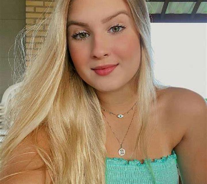 Malena Lerin escort