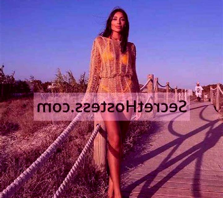 Manuela Bellreguard escort