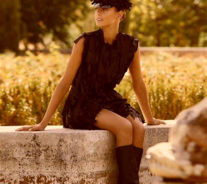 Manuela Tiurana escort