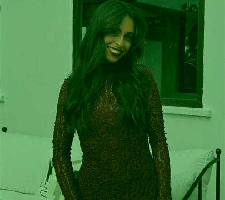 Manuela Villanueva de Mesia escort