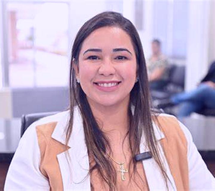 María Campins escort