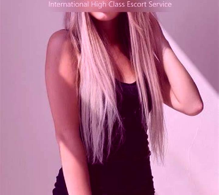 Mariana 2 Alcala de Ebro escort