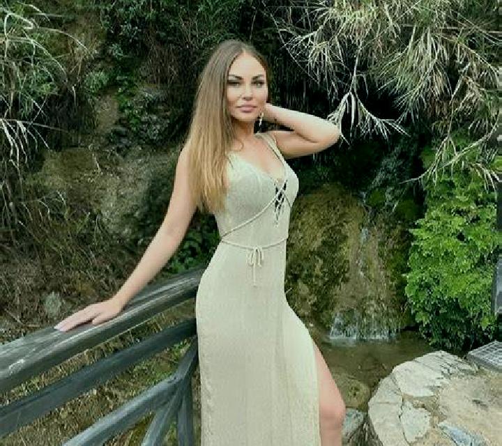Mariana 2 Dudar escort