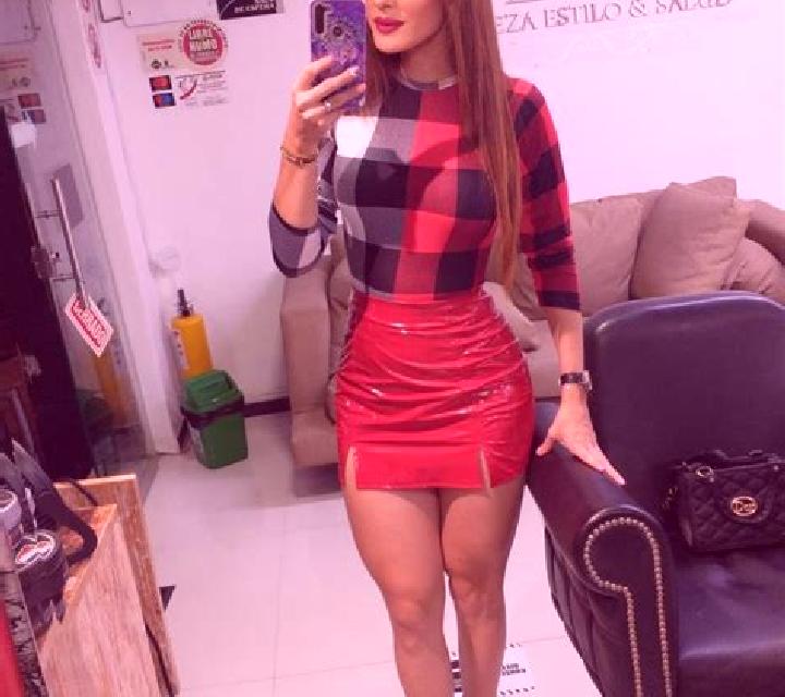 Marta 2 les Llosses escort