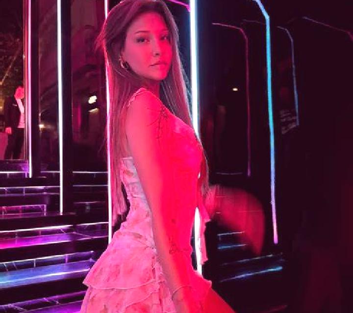 Marta Alp escort