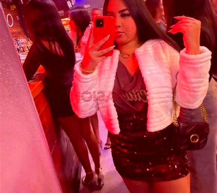 Marta Moralzarzal escort