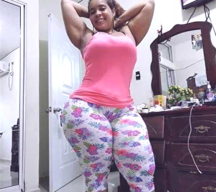 Marta Rupia escort