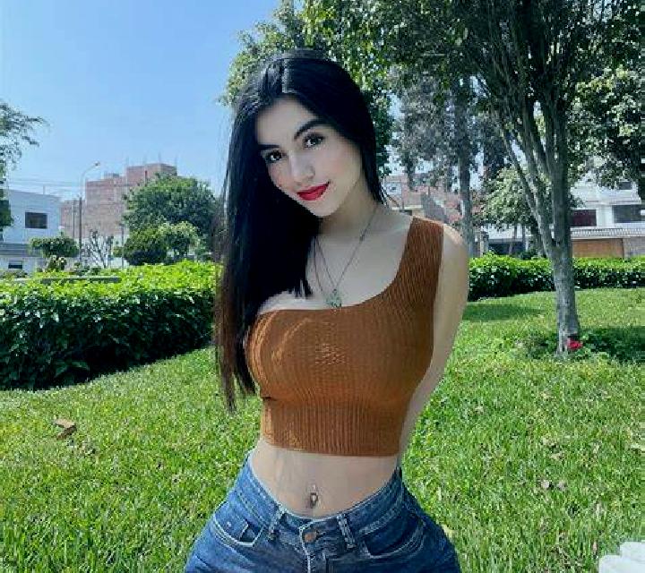 Nadia 2 Aspa escort