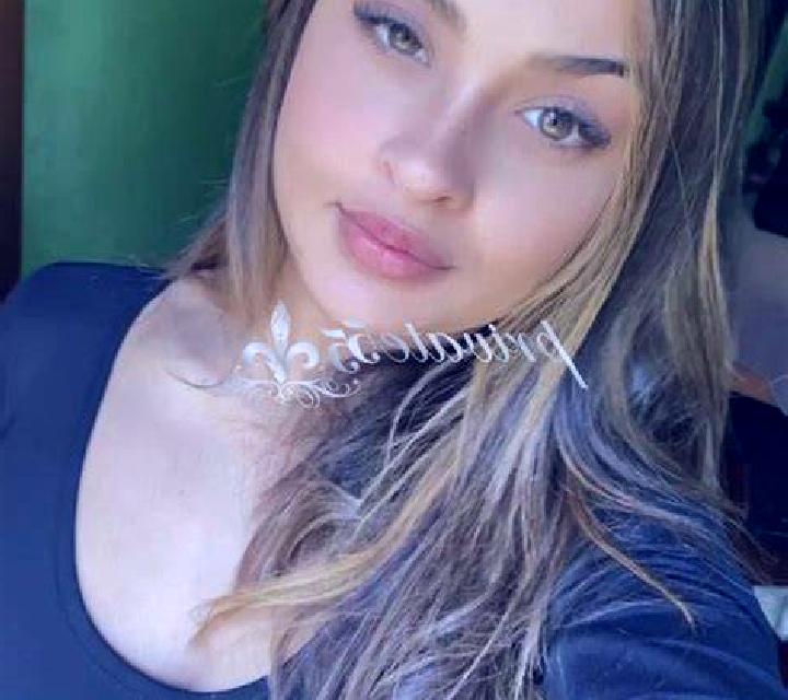 Natalia Atea escort