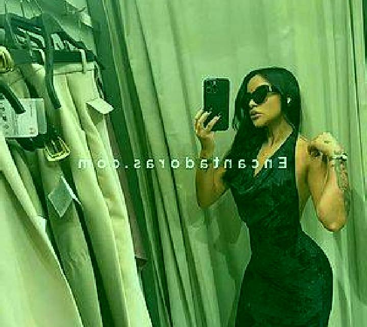 Noa 2 Emperador escort