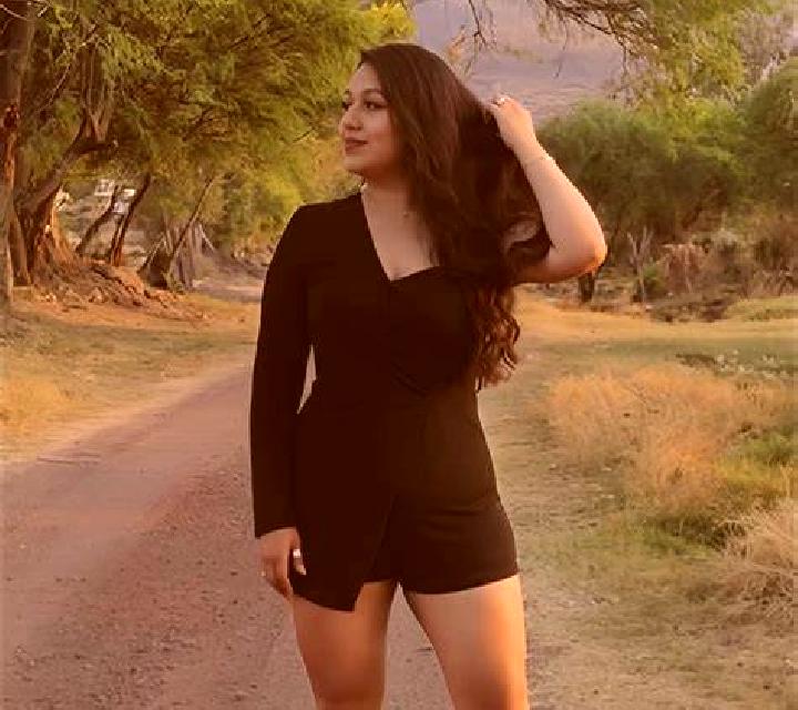 Nora 3 Navaquesera escort