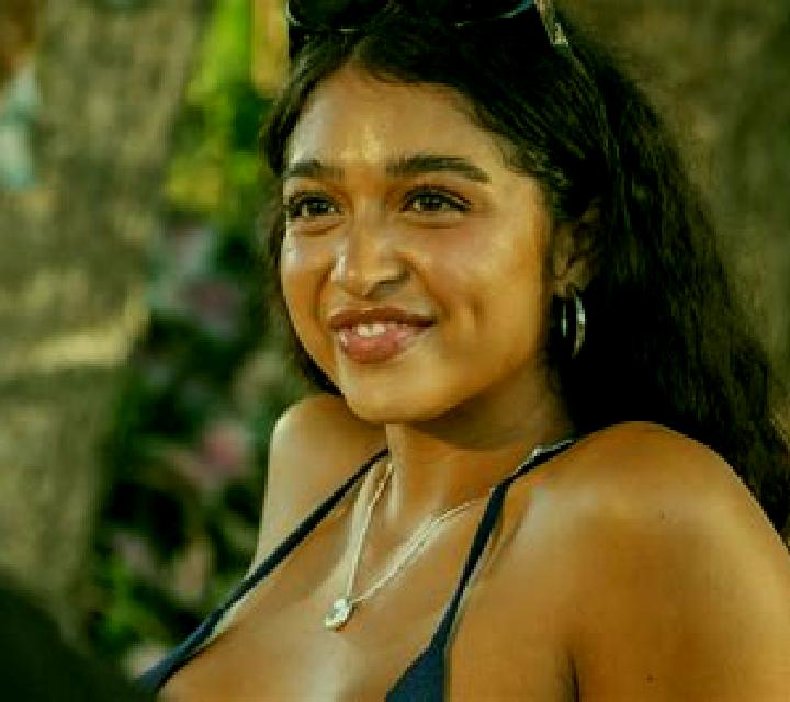 Nora Duenas escort