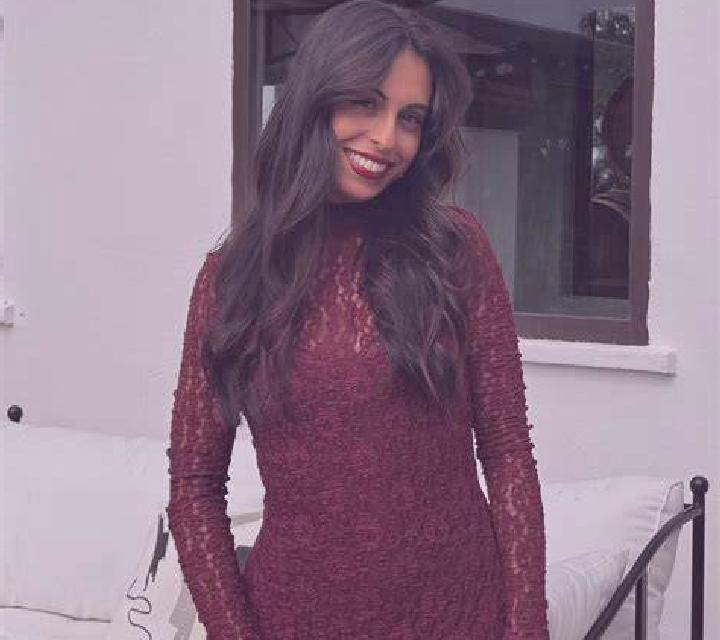 Olivia 2 Escucha escort