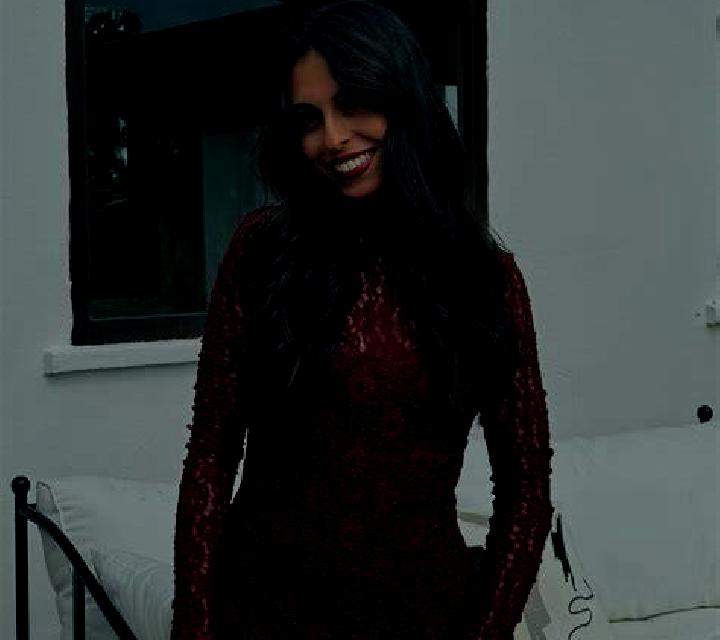 Paula 3 Moclin escort