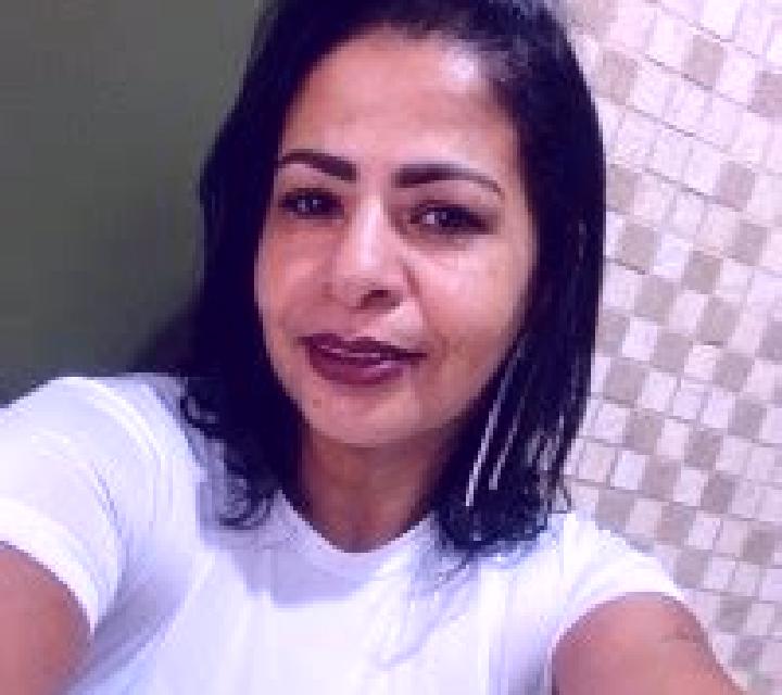 Paula 3 Seira escort