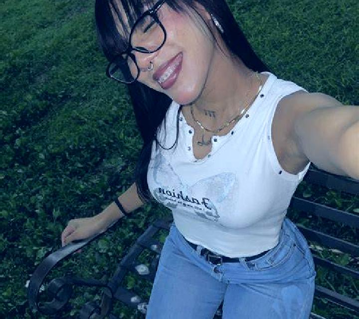 Paula 3 Tortuero escort