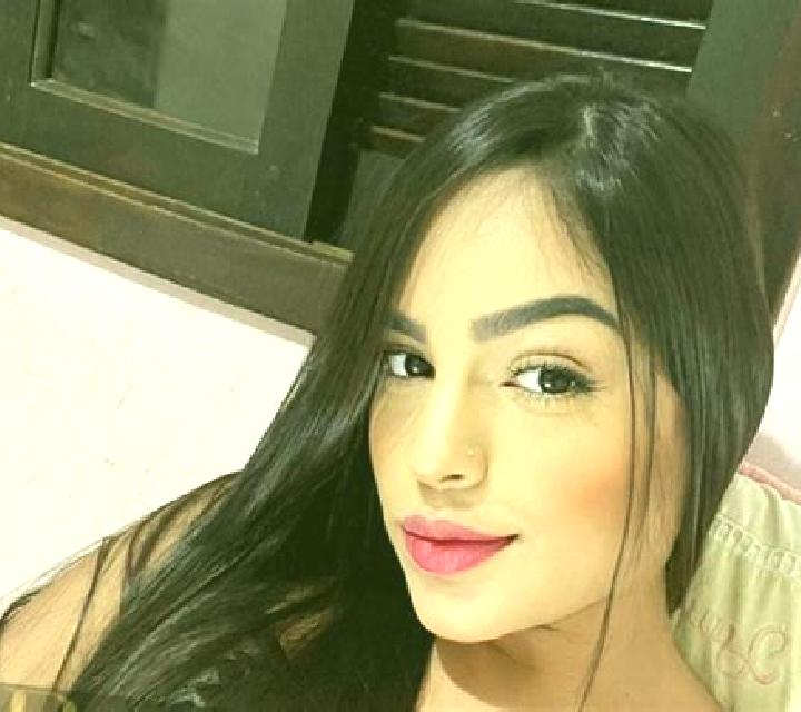 Paula Los Navalmorales escort