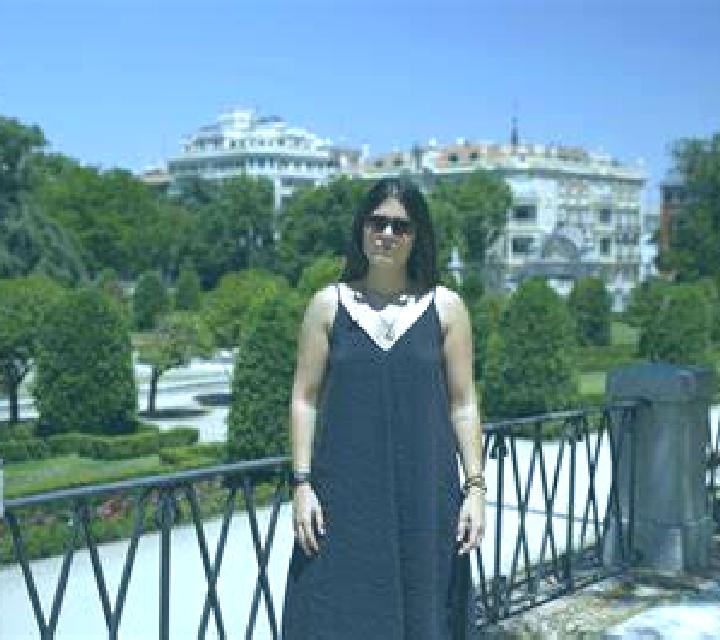 Regina 2 Llica d Amunt escort