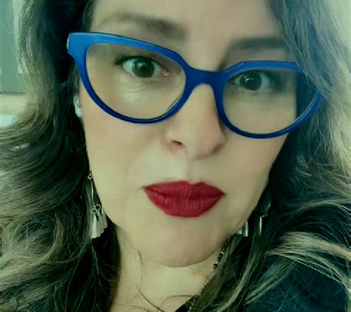 Regina Riolobos escort