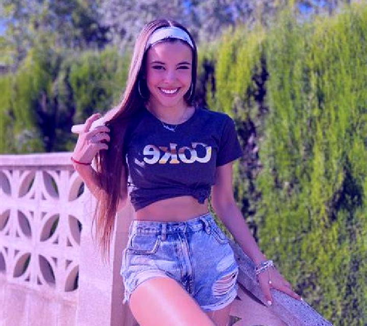 Renata 2 Garachico escort