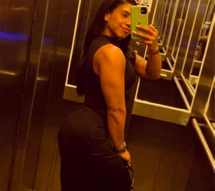 Renata 3 Arbucies escort