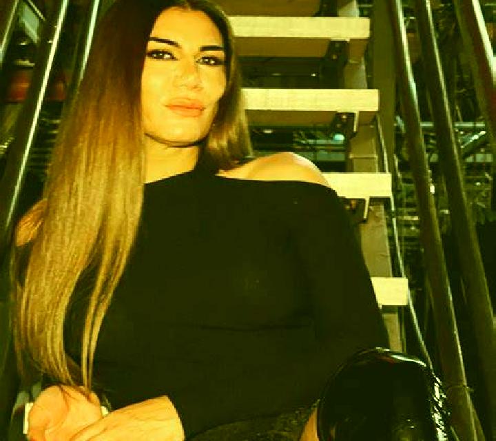 Renata 3 Castrillo del Val escort
