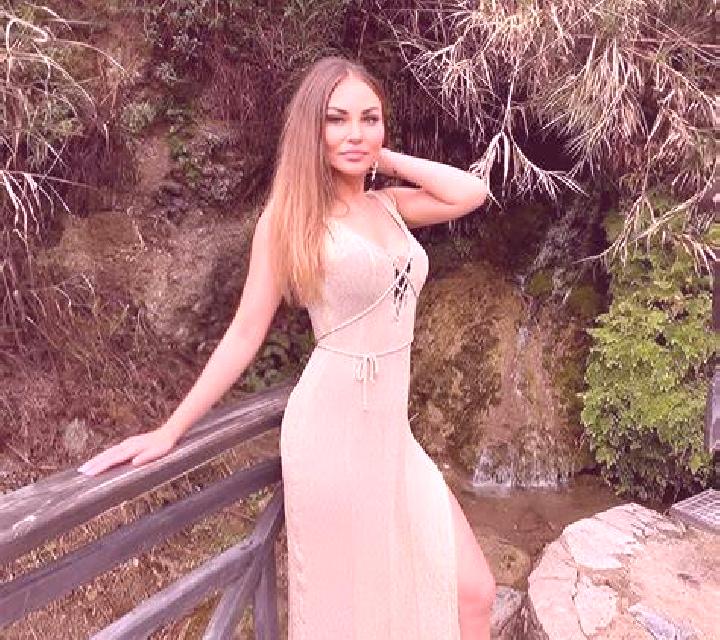 Renata San Bartolome escort
