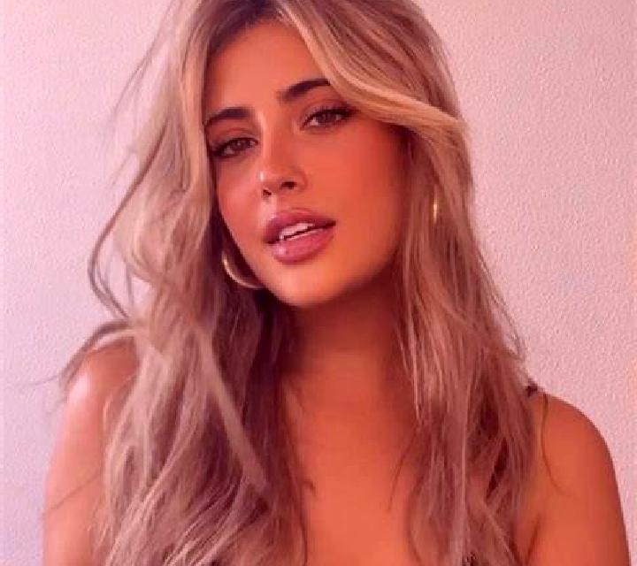 Rosa Nazaret escort