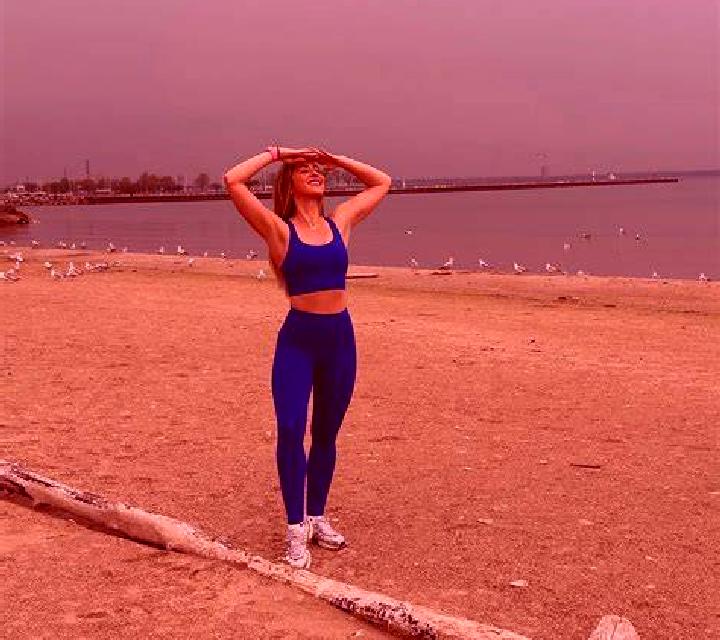 Salma 2 Valdeande escort