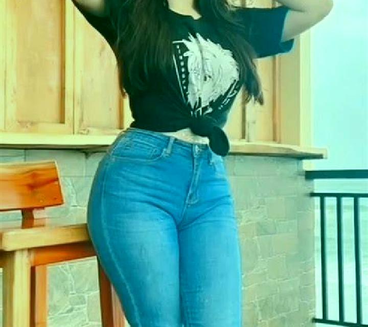 Salma 3 Golmes escort