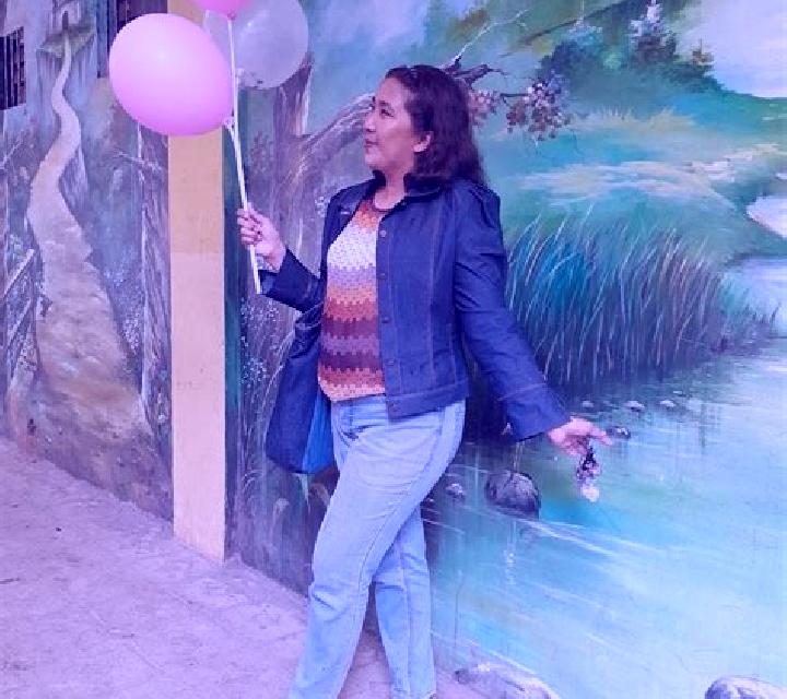 Salma Albons escort