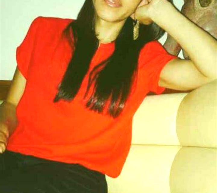 Salma Cornella del Terri escort