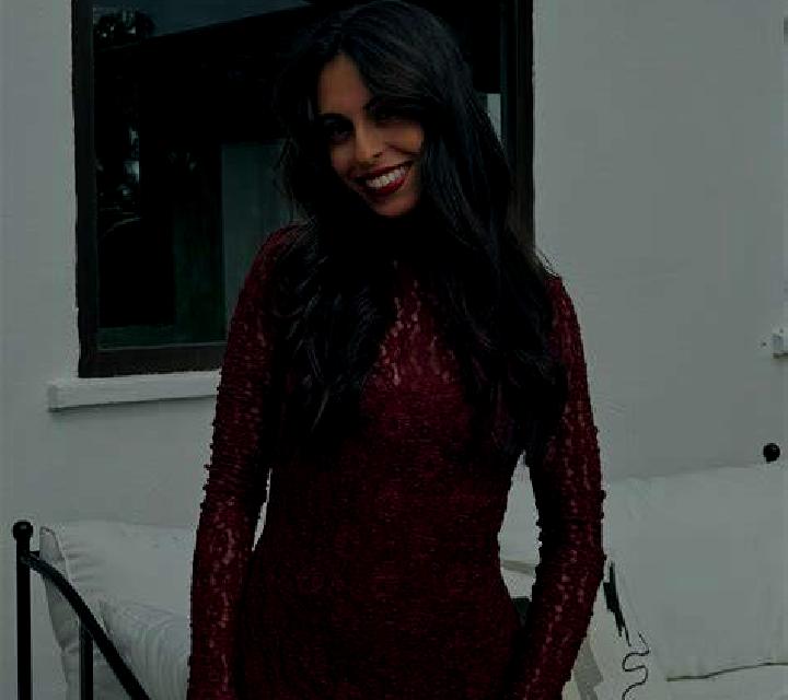 Sara 2 Llauri escort
