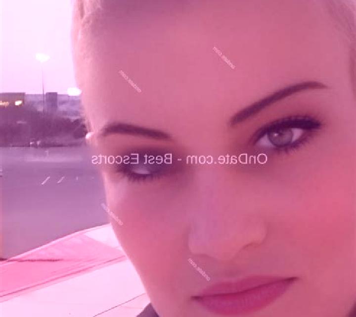 Selene 3 Montijo escort