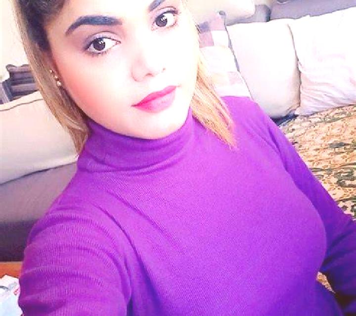 Selene Baguena escort