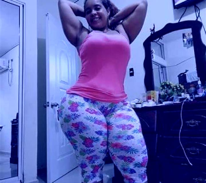 Sofía 3 Millana escort