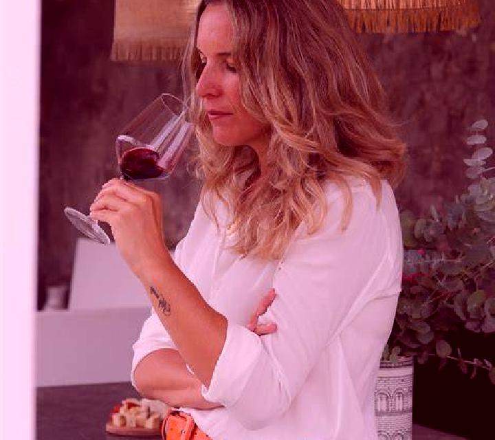 Sofía Siruela escort