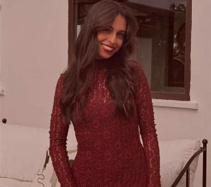 Valentina 3 Mahide escort