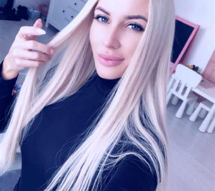 Valentina 3 Sopela escort