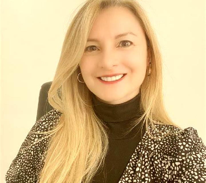 Valentina Estivella escort