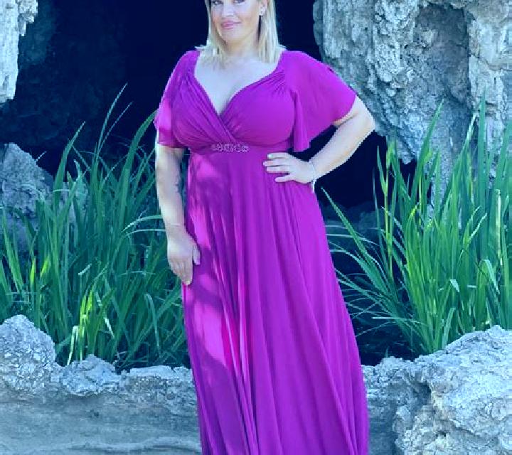 Valentina Leza de Rio Leza escort