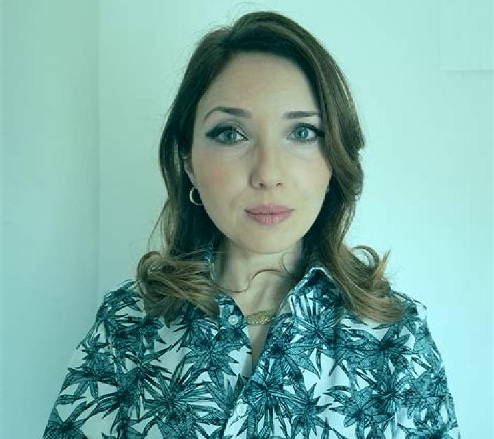 Valentina Pozoblanco escort
