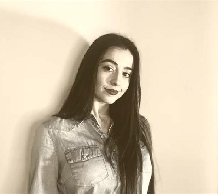 Valeria Puente Nuevo escort