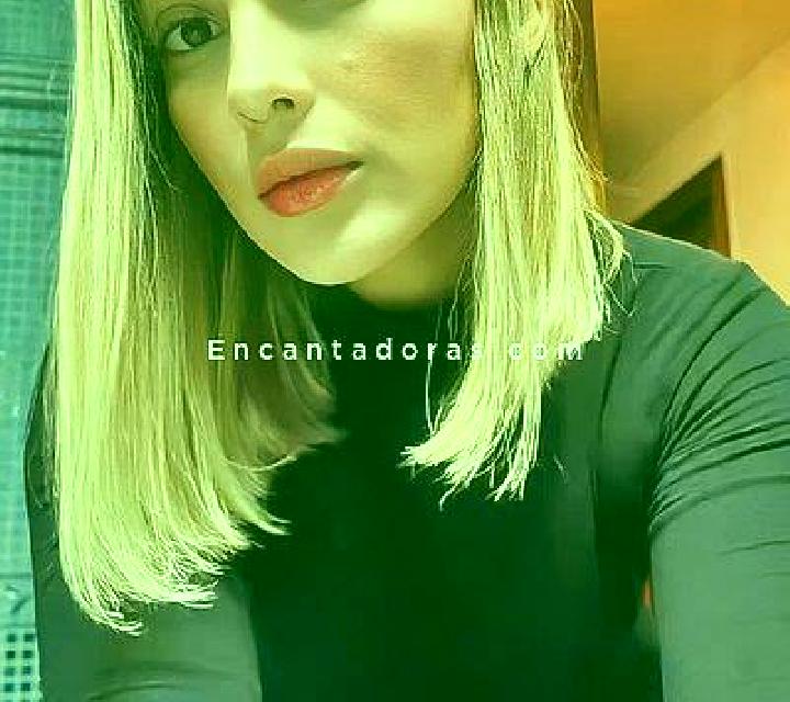 Vega Alfes escort