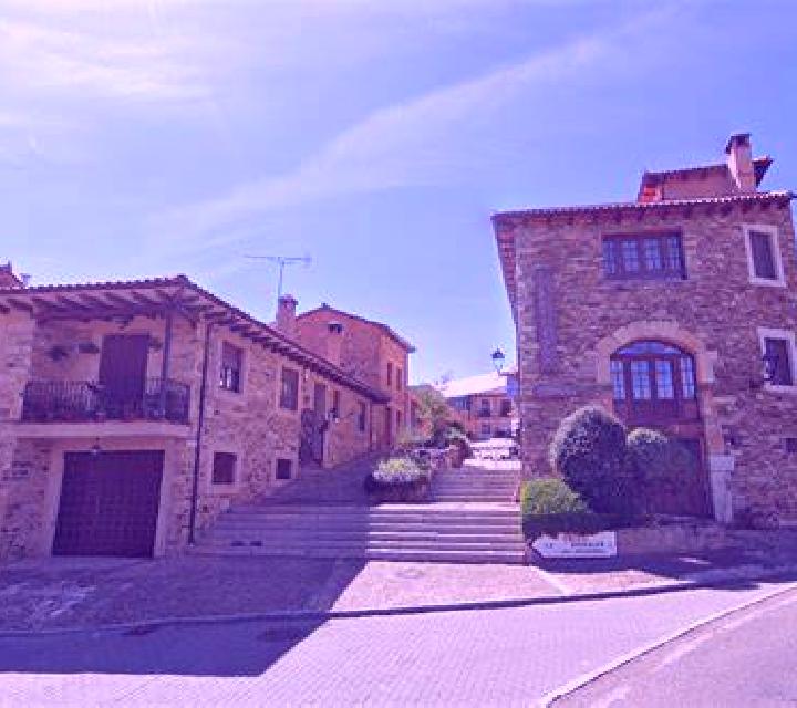 Vega Madrigal de la Vera escort
