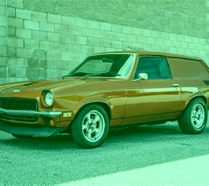 Vega Mozota escort
