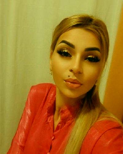 Verónica Villarrubio escort