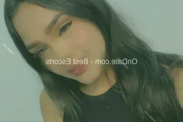 Ximena Munebrega escort